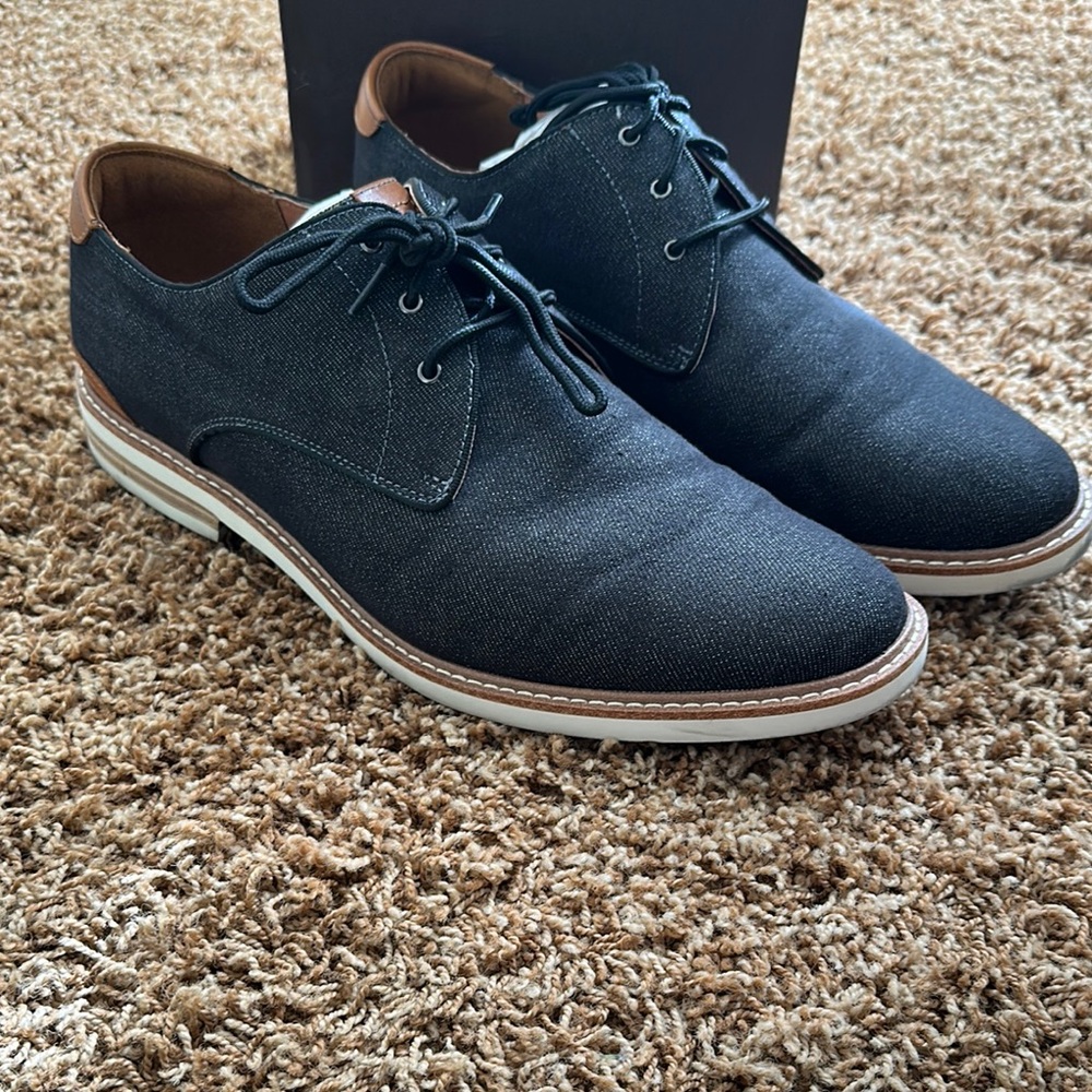 Florsheim Men's Black Oxford Shoes Size 10.5